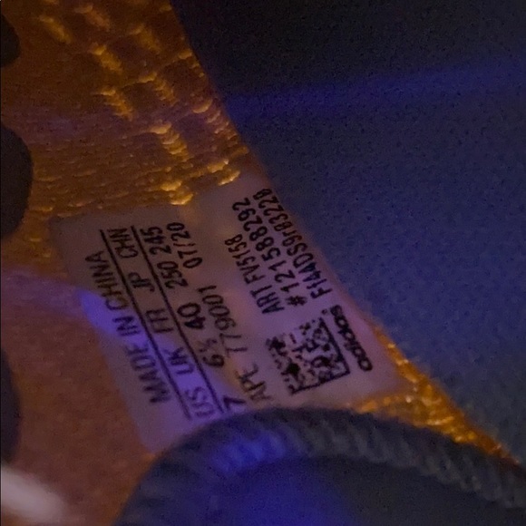 COPY - Yeezy Linon - Picture 6 of 6